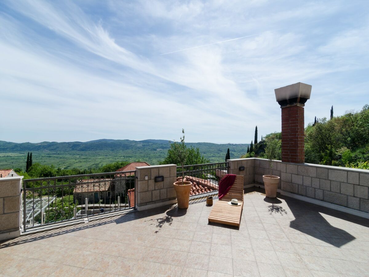 Villa Traditionelle Poolvilla in Gruda - Outdoor photo 4