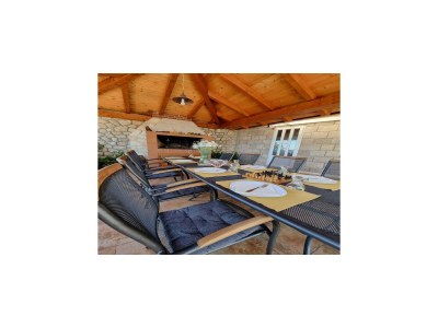 Villa Traditionelle Poolvilla in Gruda - Outdoor photo 9