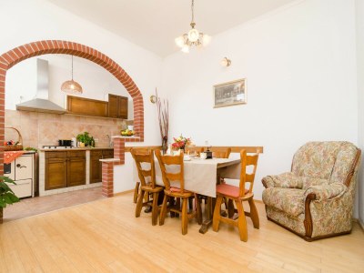 Villa Traditionelle Poolvilla in Gruda - Features photo 31