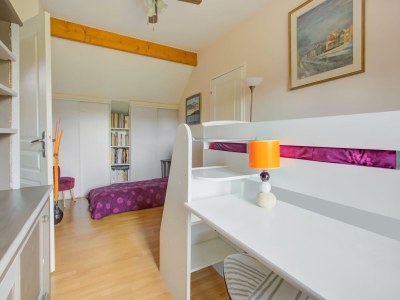 Holiday house Spacious holiday home in Nabirat with outdoor pool - Features photo 32