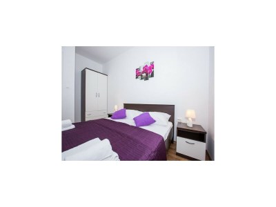 Apartment Villa Roza - One-Bedroom Apartment with Balcony - Features photo 6