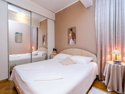 Apartment Apartment Paco - Three-Bedroom Apartment with Balcony and Sea View - Features photo 7