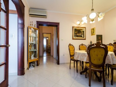 Apartment Apartment Paco - Three-Bedroom Apartment with Balcony and Sea View - Features photo 20