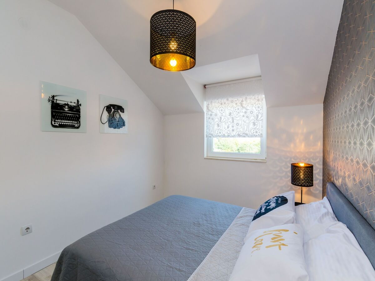 Apartment Apartment Sea Shell - Triplex Three-Bedroom Apartment with Terrace - Features photo 3