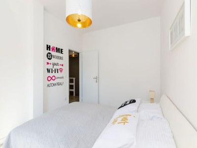 Apartment Apartment Sea Shell - Triplex Three-Bedroom Apartment with Terrace - Features photo 8