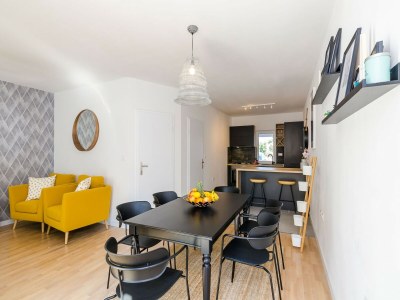 Apartment Apartment Sea Shell - Triplex Three-Bedroom Apartment with Terrace - Features photo 19