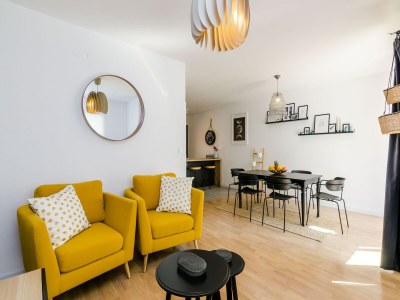 Apartment Apartment Sea Shell - Triplex Three-Bedroom Apartment with Terrace - Features photo 27