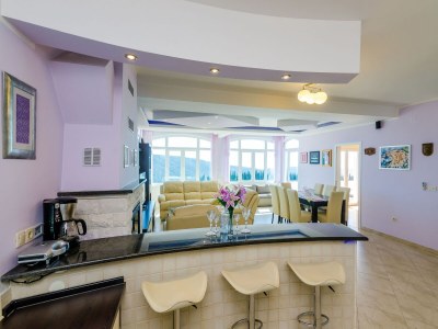 Villa Villa Mateo - 3 Bed Apt with Terrace&Private Pool - Features photo 12