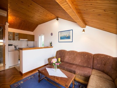 Apartment Apartment Srđ - Two-Bedroom Apartment with Balcony and Sea View - Features photo 18