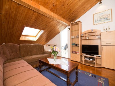 Apartment Apartment Srđ - Two-Bedroom Apartment with Balcony and Sea View - Features photo 19