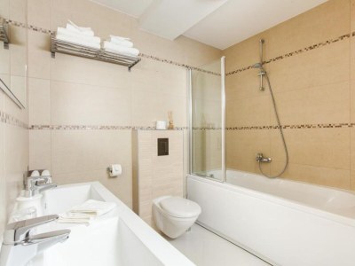 Villa Five Bedroom Villa with Private Pool & Sea View - Features photo 14