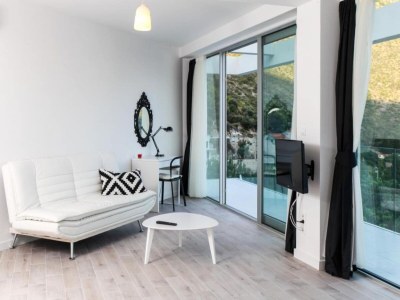 Villa Five Bedroom Villa with Private Pool & Sea View - Features photo 17