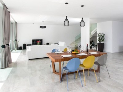 Villa Five Bedroom Villa with Private Pool & Sea View - Features photo 24