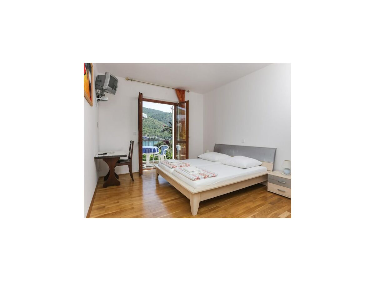 Apartment Villa Celenca - Double Room with Balcony and Sea View - Features photo 4