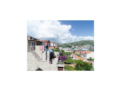 Apartment Guest House Misita - Triple Room with Balcony and Sea View - Outdoor photo 3