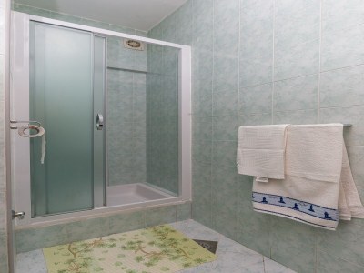 Apartment Apartments Kisic - Two-Bedroom Apartment with Terrace(prizemlje) - Features photo 13