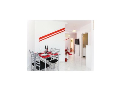 Apartment Apartments Pojko - Standard One-Bedroom Apartment with Terrace (Red) - Features photo 9