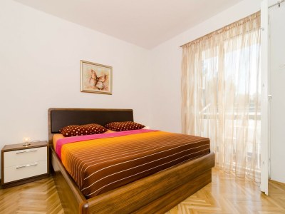 Apartment Apartment Iva 31 - Two-Bedroom Apartment with Balcony and City View - Features photo 10