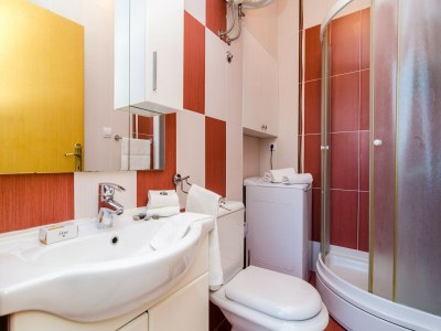 Apartment Apartment Eulalija- One-Bedroom Apartment with Terrace and Sea View - Features photo 16