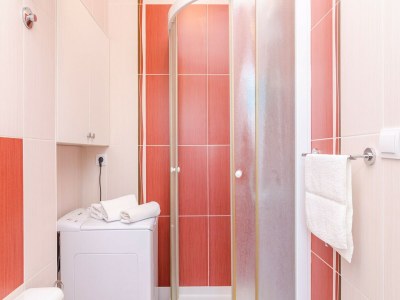 Apartment Apartment Eulalija- One-Bedroom Apartment with Terrace and Sea View - Features photo 17