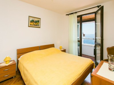 Apartment Apartment Gigi - Two Bedroom Apartment with Terrace and Sea View - Features photo 8