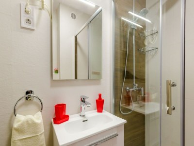 Apartment Apartment Vedrana- One-Bedroom Apartment with Balcony and Sea View - Features photo 22