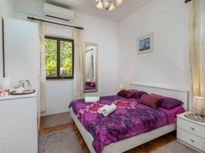 Apartment Guest House Cesic - Double Room No8 in Dubrovnik - Apartment