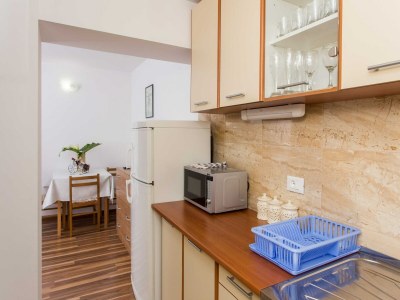 Apartment Apartments Djurkovic - One-Bedroom Apartment with Shared Terrace and Sea View - Features photo 12