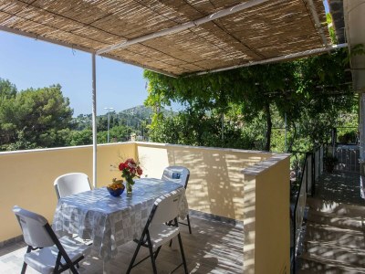 Apartment Apartments Djurkovic - One-Bedroom Apartment with Shared Terrace and Sea View - Outdoor photo 21
