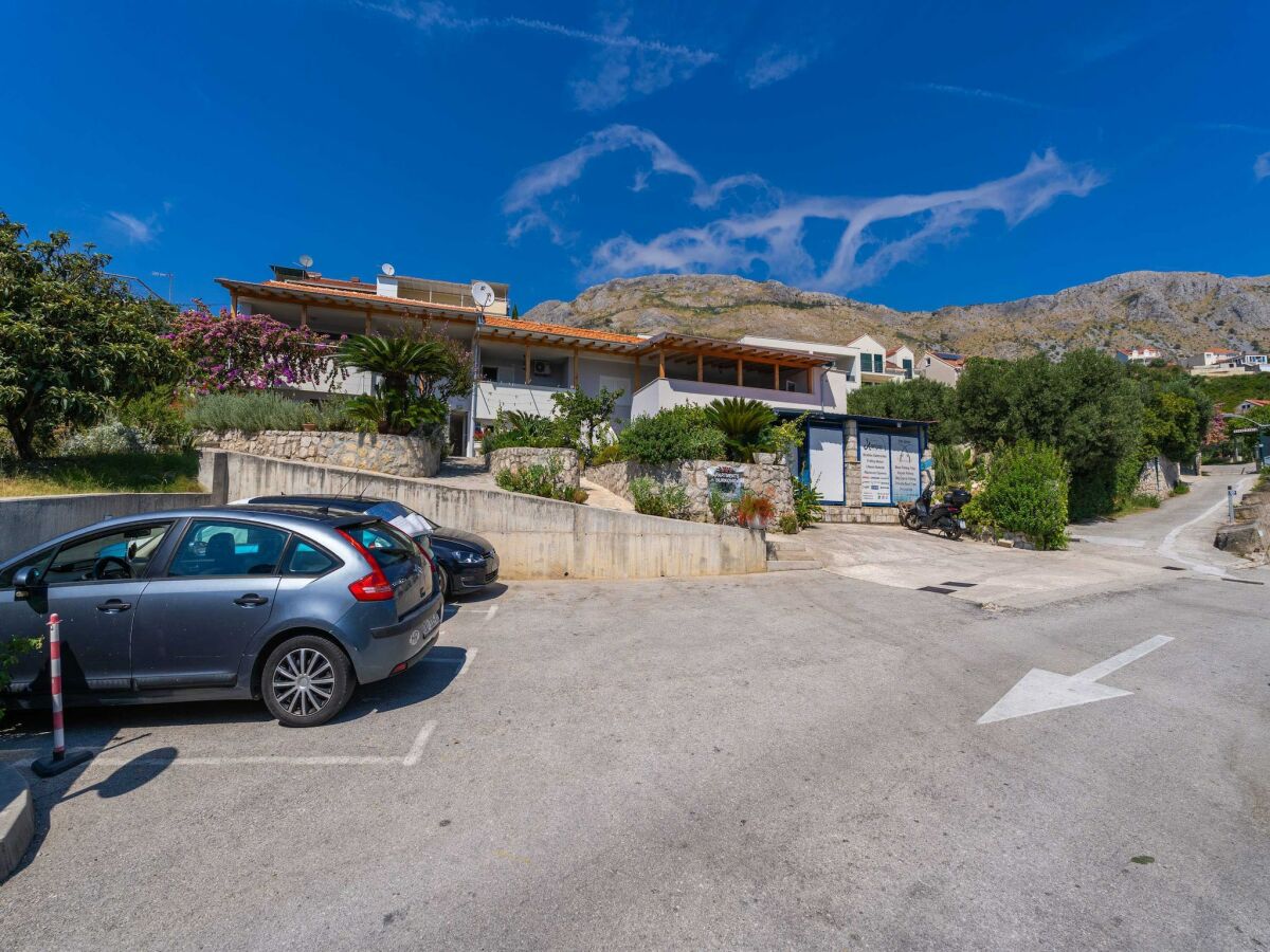 Apartment Apartments Djurkovic - Deluxe Studio with Balcony and Garden View - Outdoor photo 3