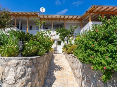 Apartment Apartments Djurkovic - Deluxe Studio with Balcony and Garden View - Outdoor photo 6