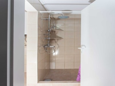 Apartment Apartments Djurkovic - Deluxe Studio with Balcony and Garden View - Features photo 7