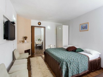 Apartment Apartments Djurkovic - Deluxe Studio with Balcony and Garden View - Features photo 13