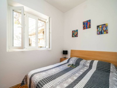 Apartment Apartments Sisic - Two Bedroom Apartment with Terrace - Features photo 6