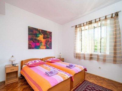 Apartment Apartments Sisic - Two Bedroom Apartment with Terrace - Features photo 22