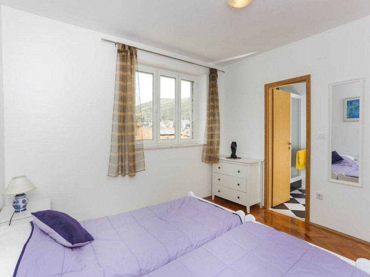 Apartment Apartments Sisic - One Bedroom Apartment with Terrace - Features photo 5