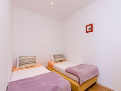 Villa Villa Oasis Cypress - Three Bedroom Villa with Terrace and Swimming Pool - Features photo 8