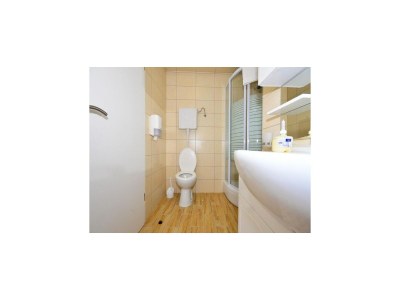 Holiday house Holiday Home Belmondo- Three Bedroom Home with Terrace and Private Pool (A6) - Features photo 19