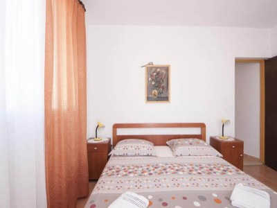 Apartment Apartments Mira -One Bedroom Apartment with Terrace and Sea View(A1) - Features photo 8