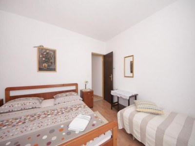 Apartment Apartments Mira -One Bedroom Apartment with Terrace and Sea View(A1) - Features photo 9