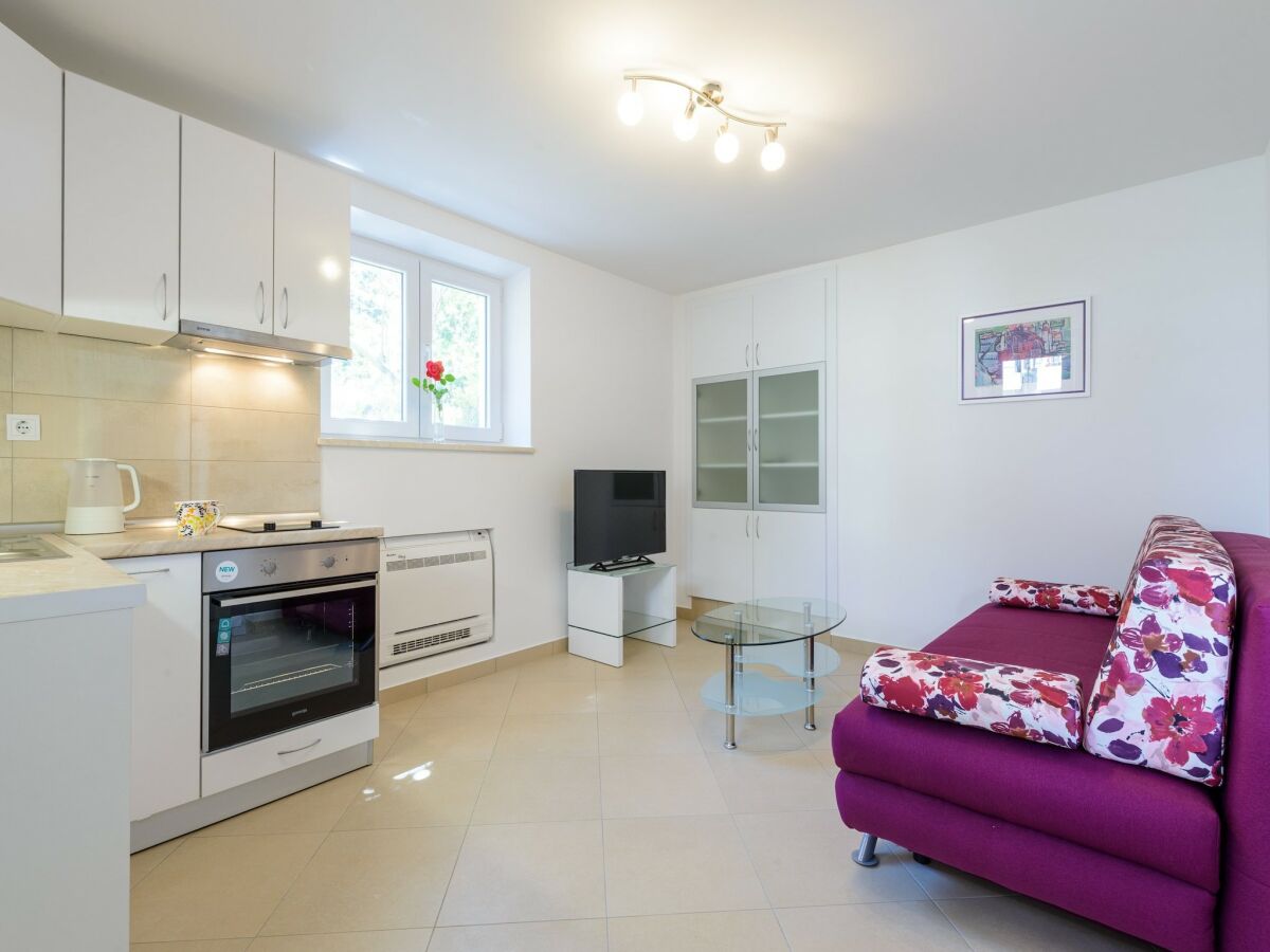 Apartment Apartment Pavlina - One Bedroom Apartment with Terrace - Features photo 4