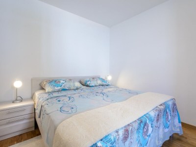 Apartment Apartment Pavlina - One Bedroom Apartment with Terrace - Features photo 14