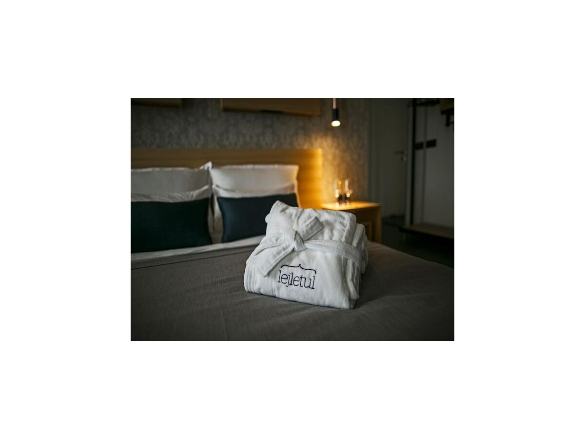 Apartment Rooms Lejletul (ST) - Superior Double Room with Square View (Kadr) - Features photo 5