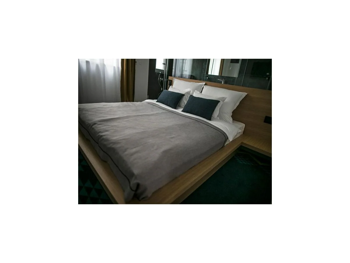 Apartment Rooms Lejletul (ST) - Family Double Room with Square View (Miradž)