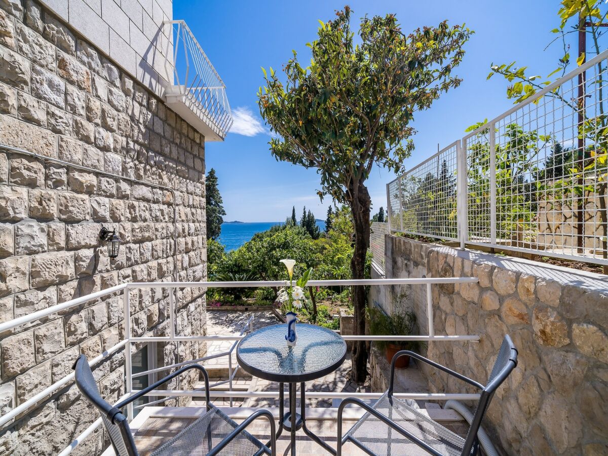 Apartment Guest House Villa Nina- Two Bedroom Apartment  with  Terrace and Sea View (Apt67)
