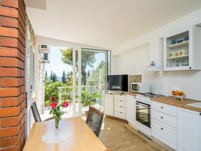 Apartment Guest House Villa Nina- Two Bedroom Apartment  with  Terrace and Sea View (Apt67) - Features photo 13