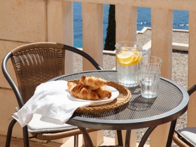 Apartment Apartments Bonavista - Superior Two Bedroom Apartment with Balcony and Sea View (A1) - Features photo 9