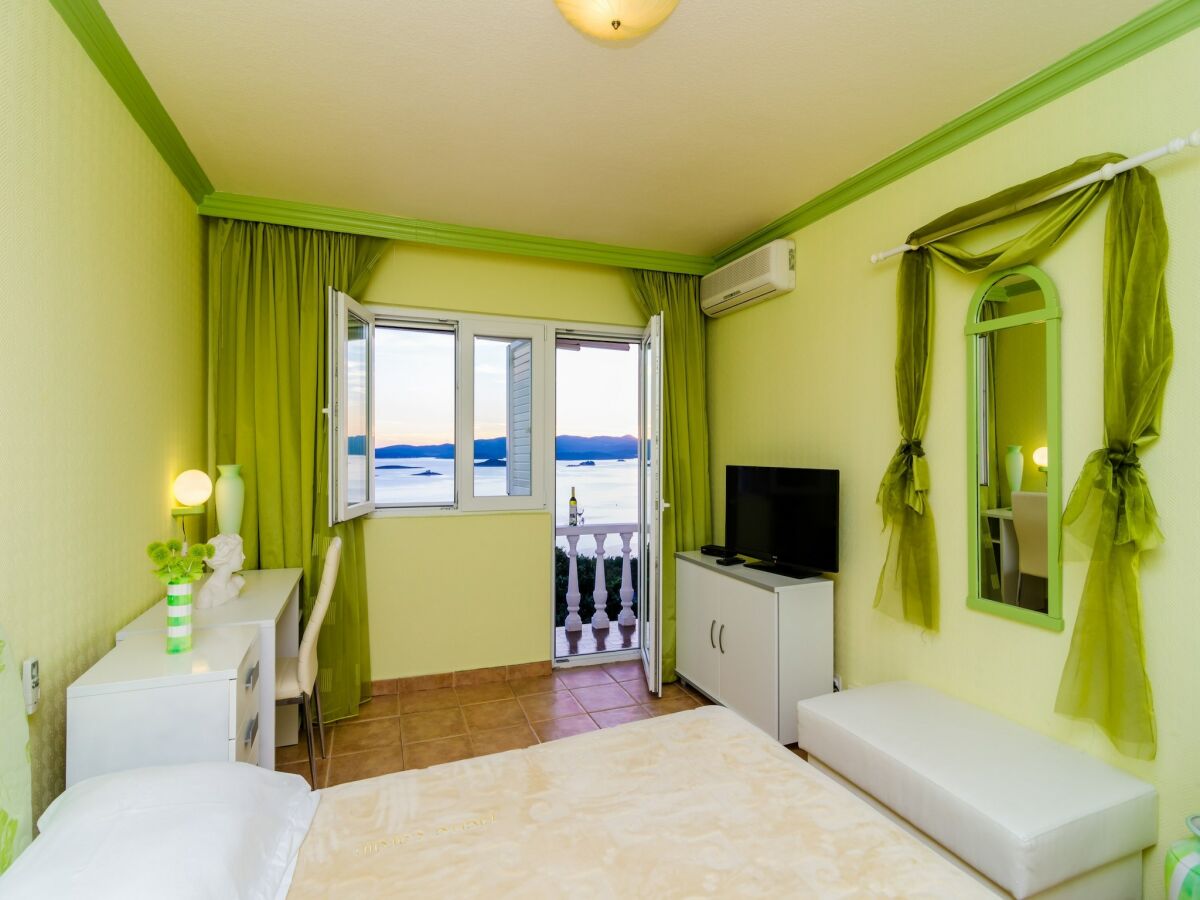 Apartment Hotel Pansion Villa Antonio - Standard Double Room 3 - Features photo 2