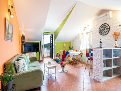 Villa Villa Adrian - Six Bedroom Villa with Swimming pool and Sea View - Features photo 9