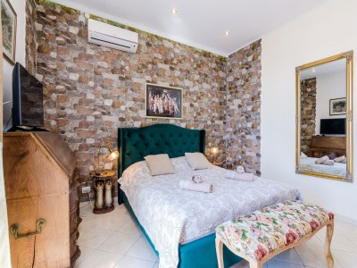 Villa Villa Adrian - Six Bedroom Villa with Swimming pool and Sea View - Features photo 25